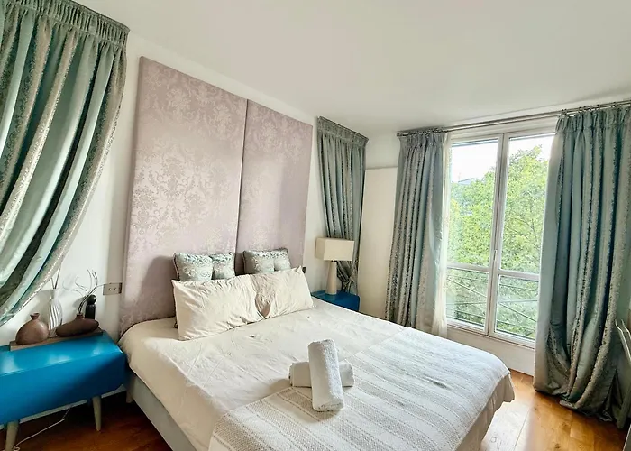 Seine View 120m2-2bedrooms 아파트 파리
